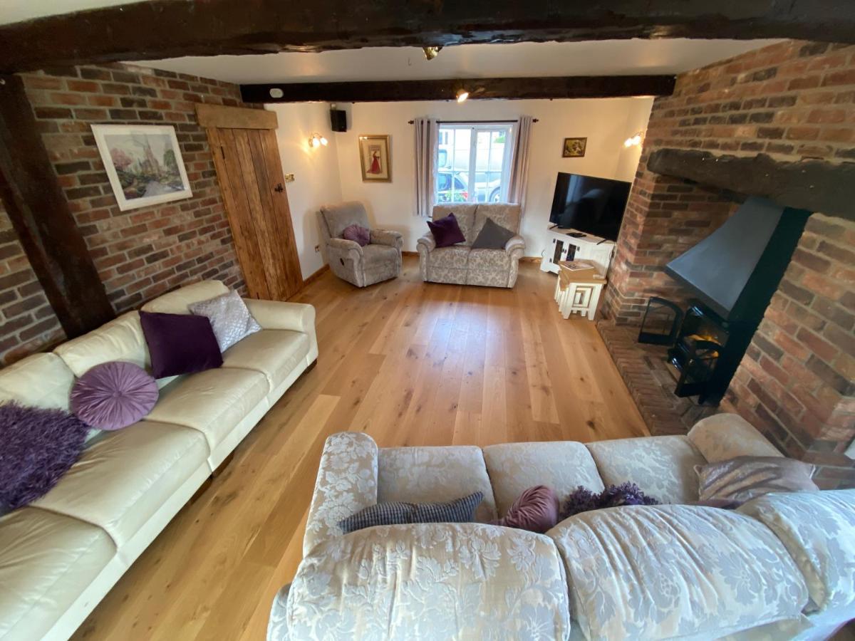 Eco-Friendly Dorset Cottage With Spa Set In Heart Of Countryside Sydling St Nicholas Exterior foto